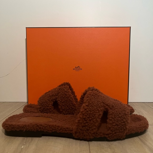 Hermes Oran Sandal - Picture 2 of 6